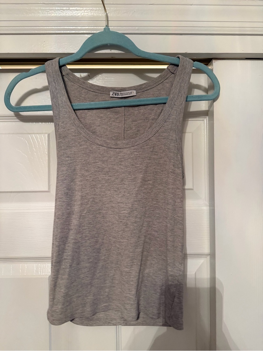 Zara Light Gray Ribbed Scoop Neck Tank